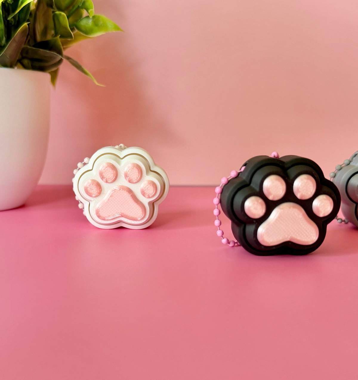 Kitty Paw Toe Beans Fidget Clicker Novelty Collectible