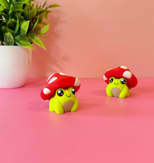 Frog with Toadstool Hat | Keyboard Fidget | Click Fidget | 3D Printed Clicker