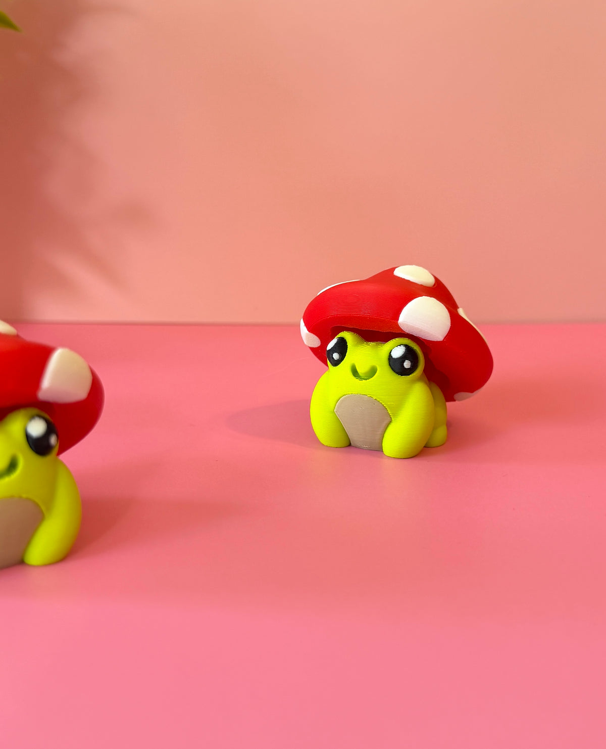 Frog with Toadstool Hat | Keyboard Fidget | Click Fidget | 3D Printed Clicker