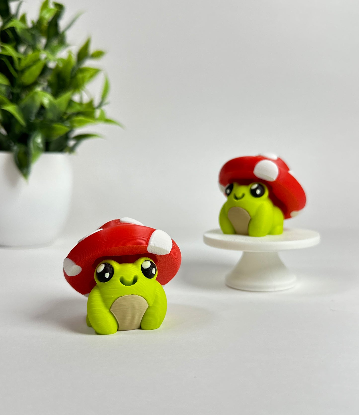 Frog with Toadstool Hat | Keyboard Fidget | Click Fidget | 3D Printed Clicker