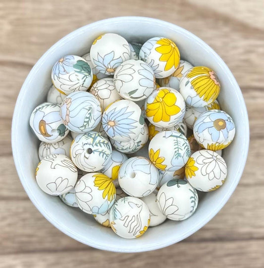 Bed of Daisies 15mm Round Printed Silicone Beads